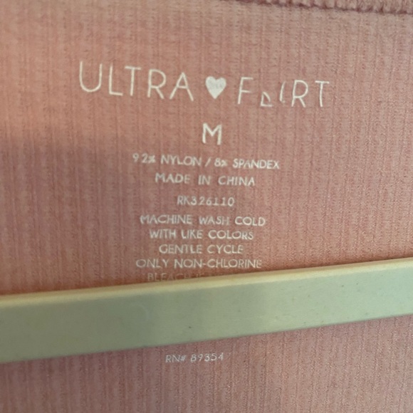 Ultra Flirt Pink Ribbed Crop Blouse - Picture 2 of 3